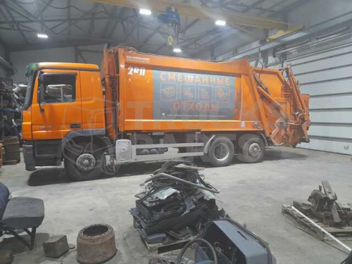 Mercedes Actros 2532 под разбор фото 5
